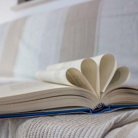 Maricciolu Suites And Apartments Olbia Ngoại thất bức ảnh