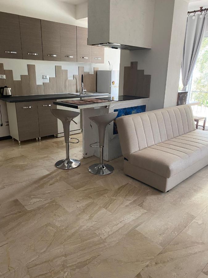 Maricciolu Suites And Apartments Olbia Ngoại thất bức ảnh