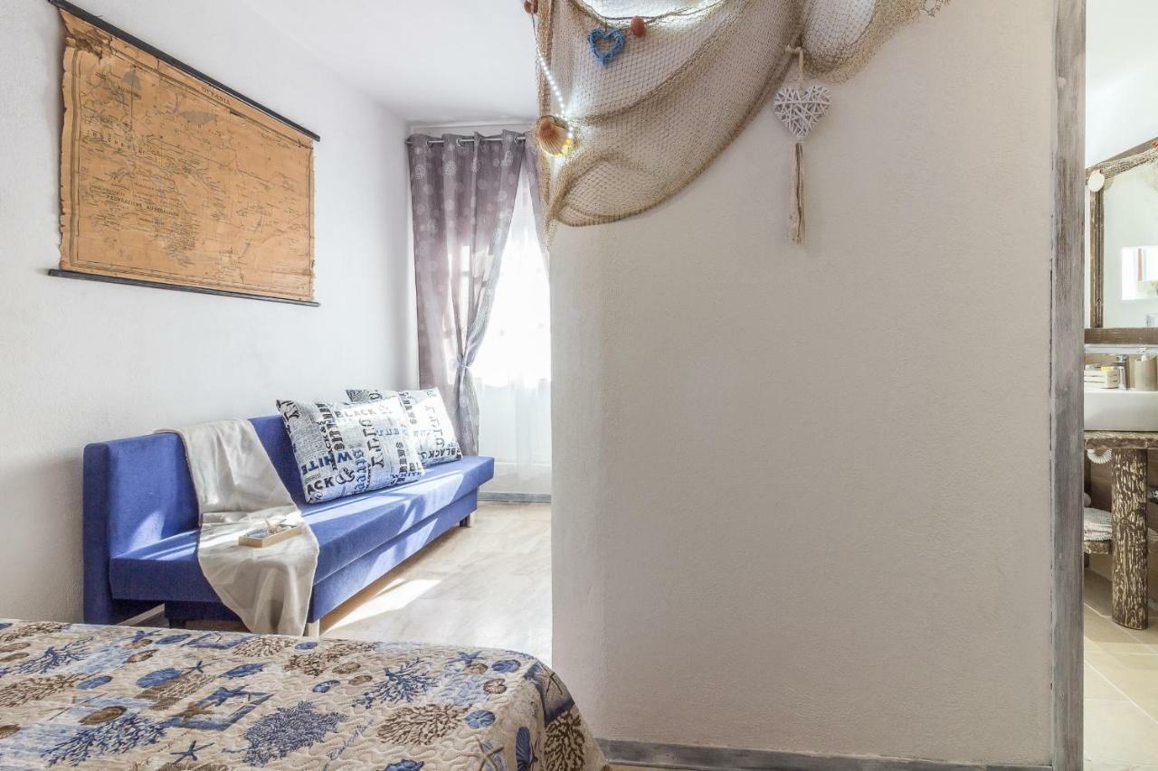 Maricciolu Suites And Apartments Olbia Ngoại thất bức ảnh