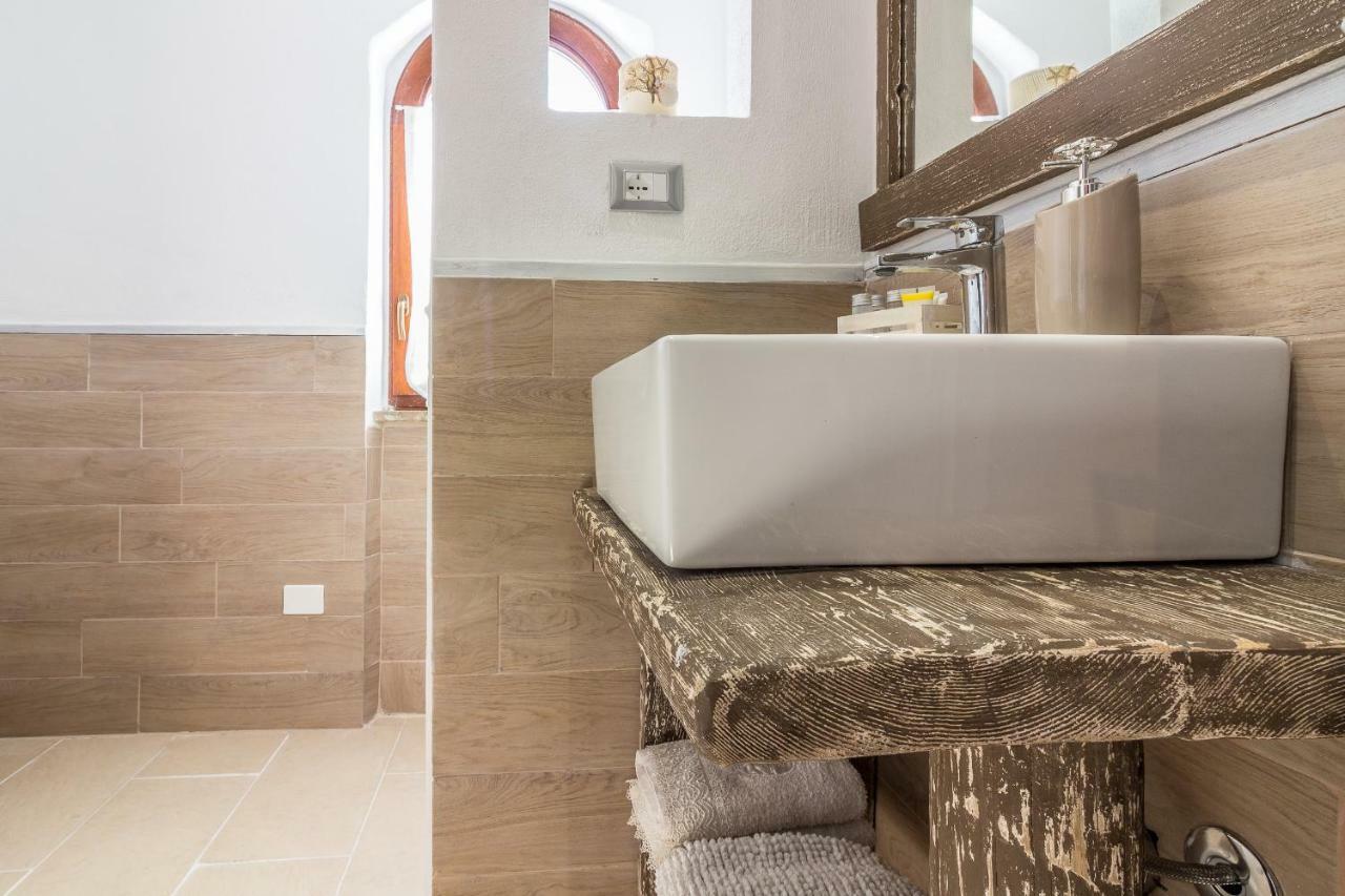 Maricciolu Suites And Apartments Olbia Ngoại thất bức ảnh