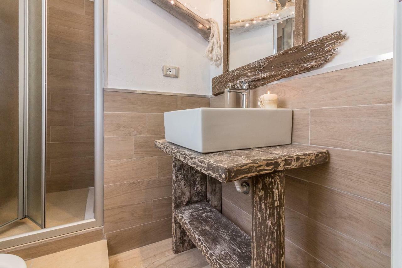 Maricciolu Suites And Apartments Olbia Ngoại thất bức ảnh