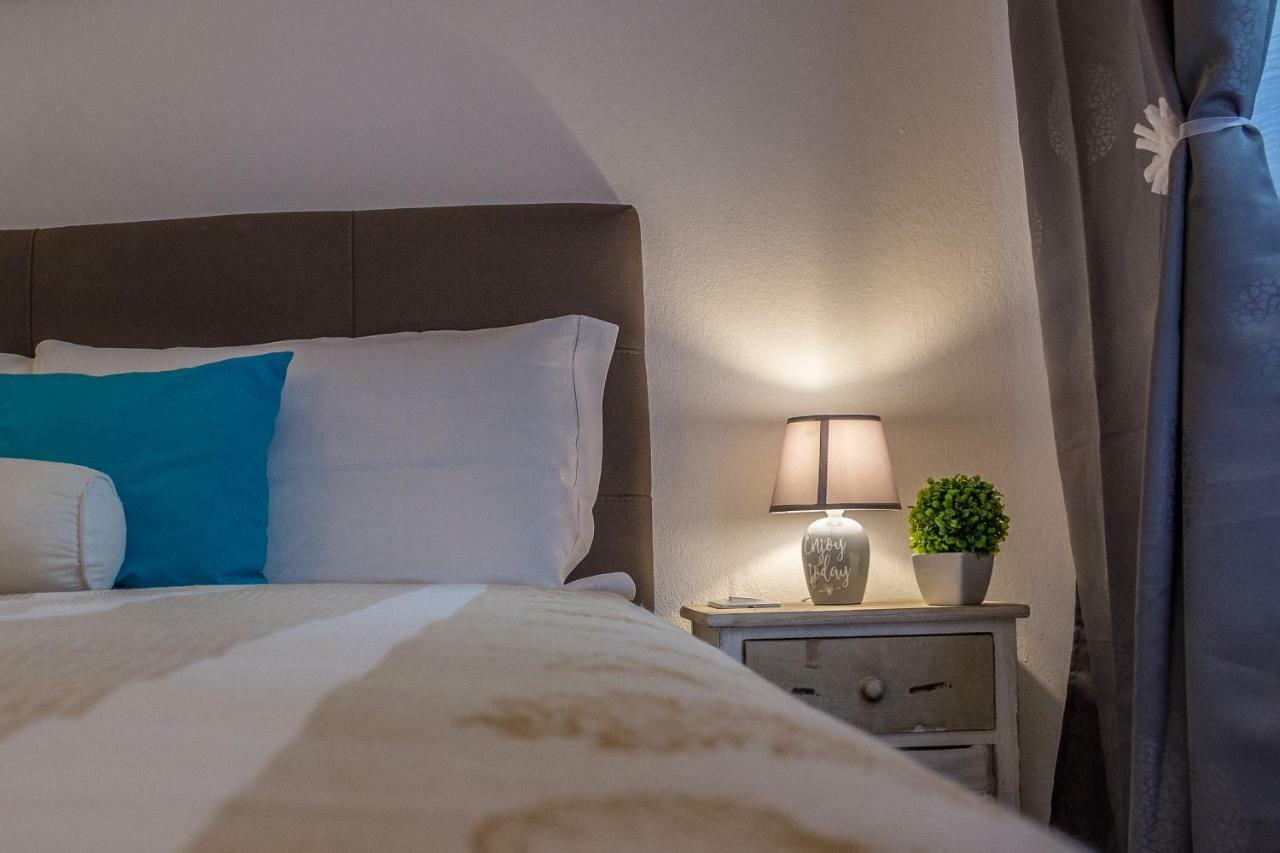 Maricciolu Suites And Apartments Olbia Ngoại thất bức ảnh