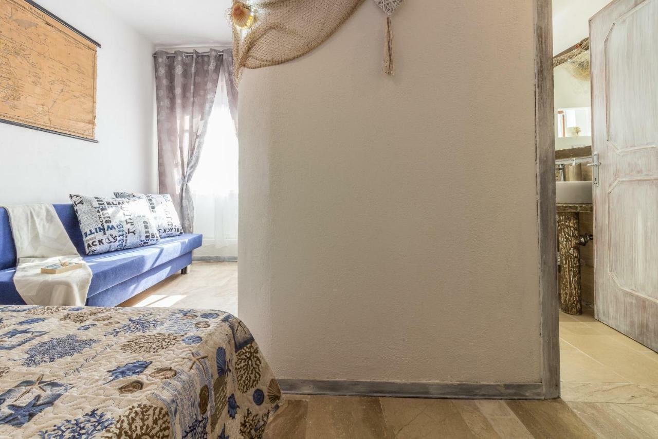 Maricciolu Suites And Apartments Olbia Ngoại thất bức ảnh