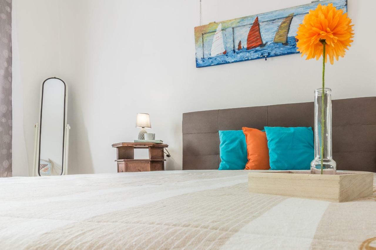 Maricciolu Suites And Apartments Olbia Ngoại thất bức ảnh